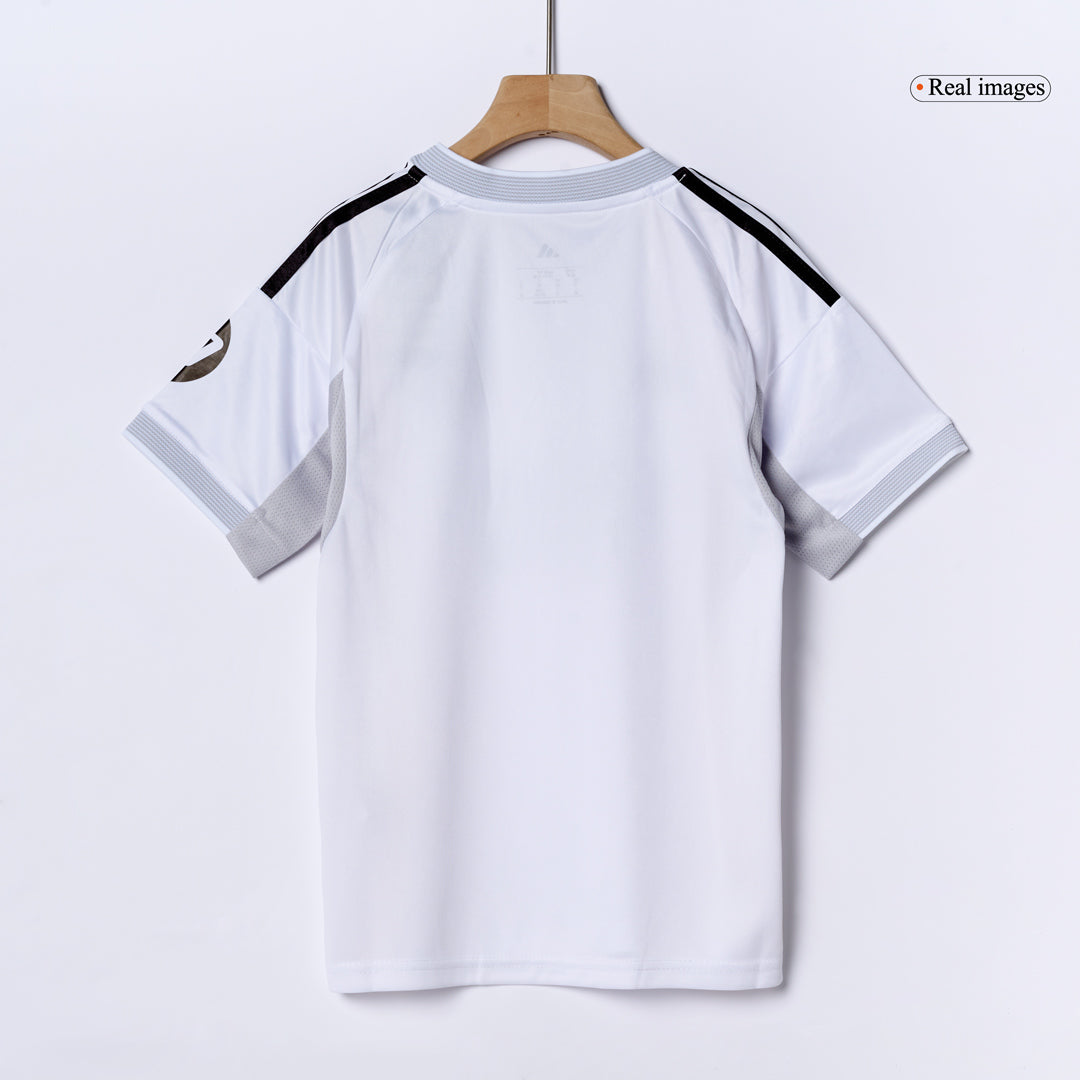 Miniconjunto Completo Real Madrid 2025/26 Primera Equipación Niño