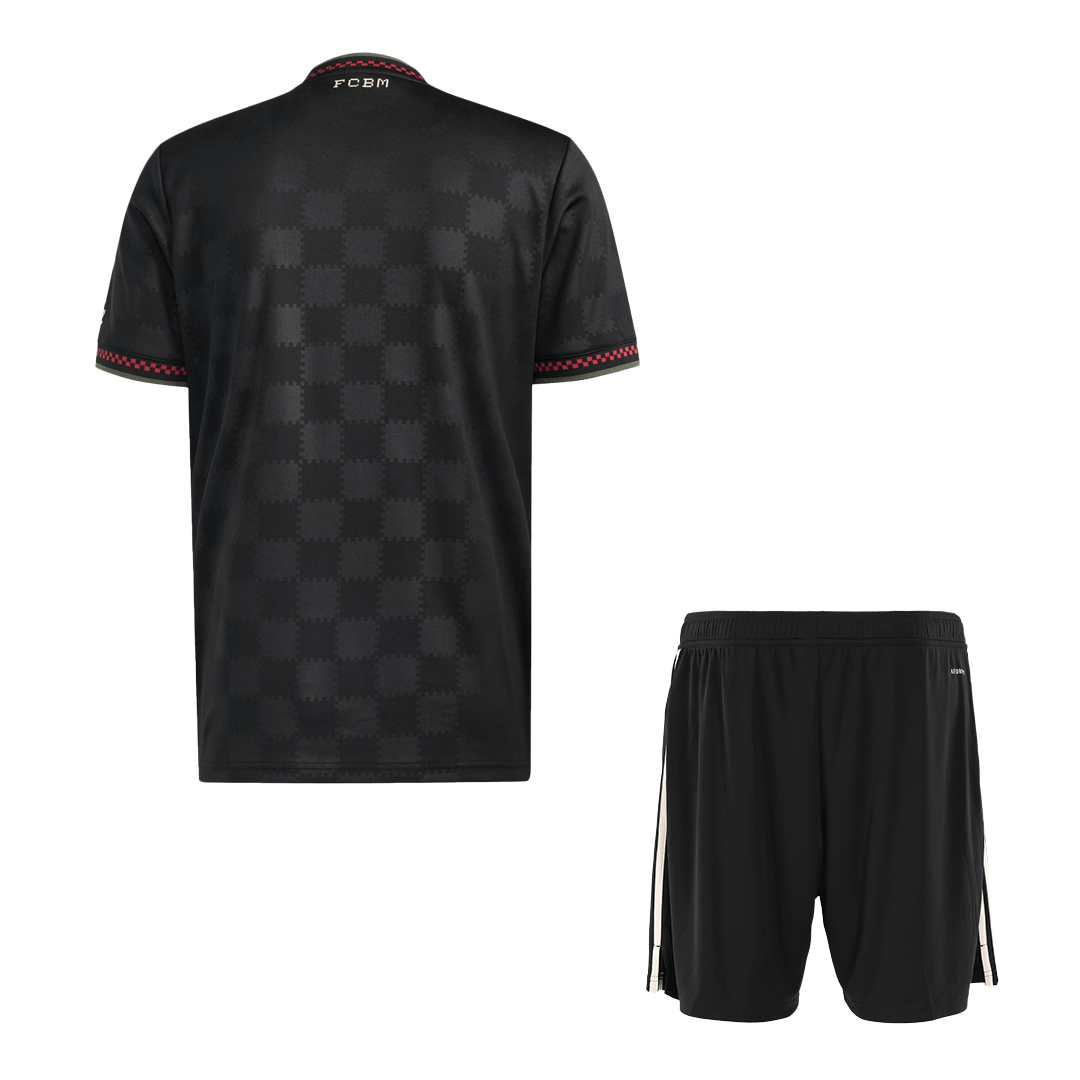 Conjunto Bayern Munich
2025/26 Tercera Equipación