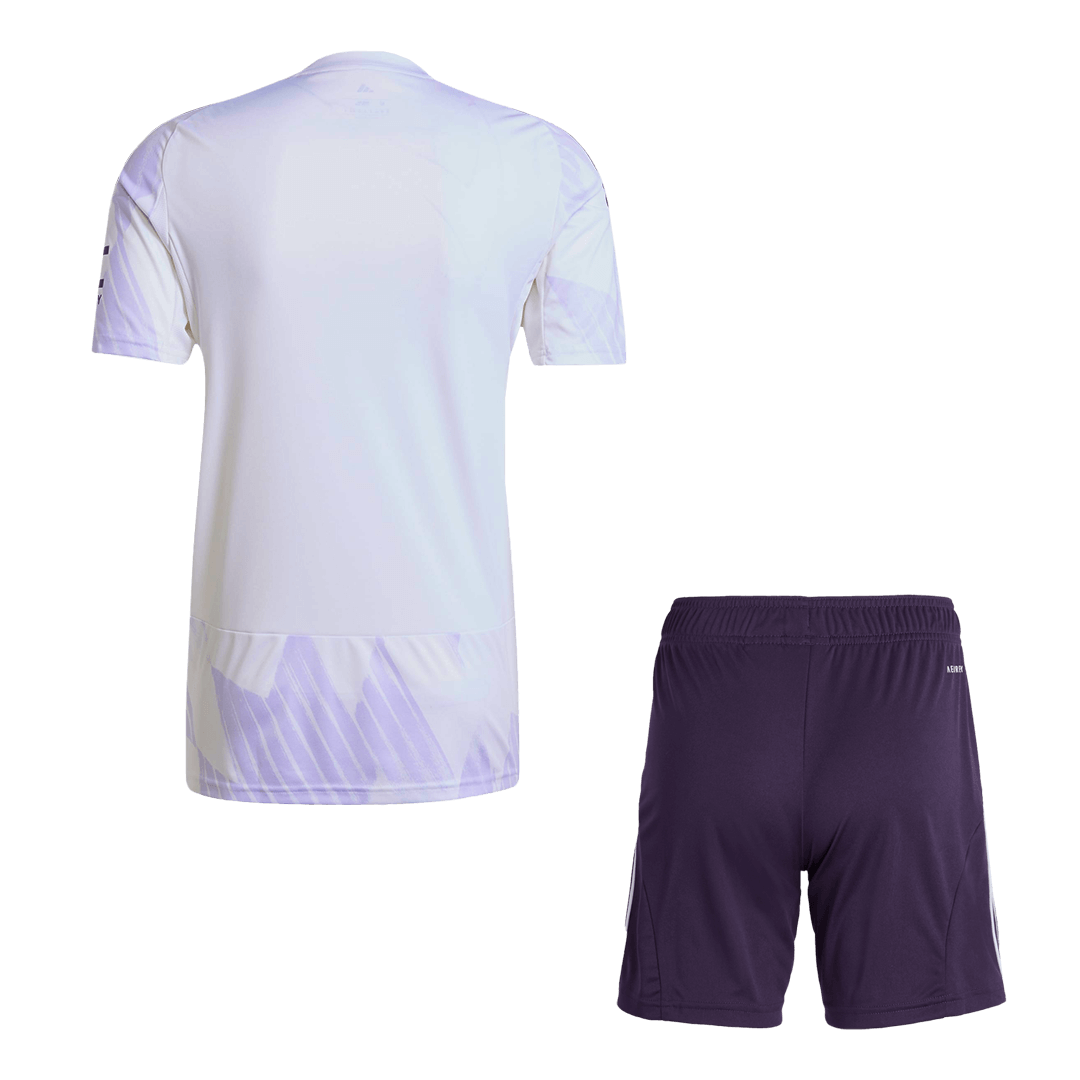 Conjunto Manchester United
2025/26 Segunda Equipación (Camiseta + Pantalón Corto)