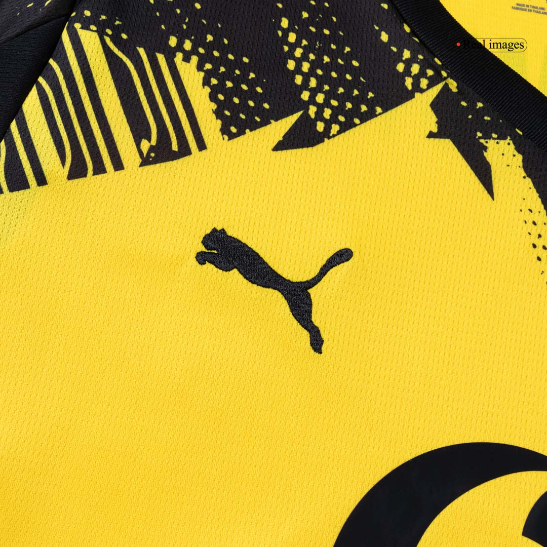 Conjunto Borussia Dortmund
2025/26 Primera Equipación