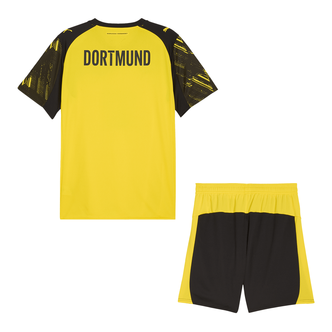 Conjunto Borussia Dortmund
2025/26 Primera Equipación
