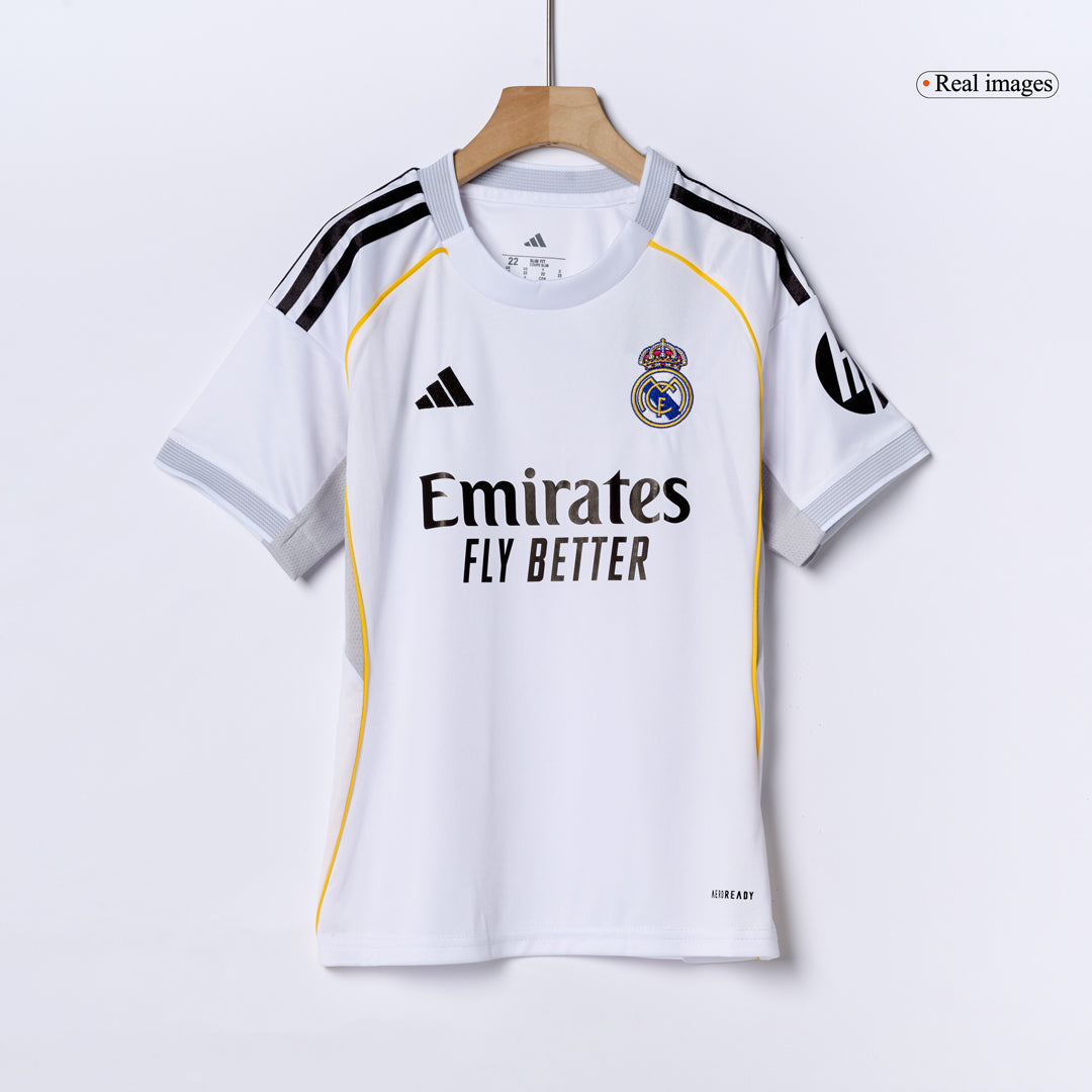 Miniconjunto Completo Real Madrid 2025/26 Primera Equipación Niño