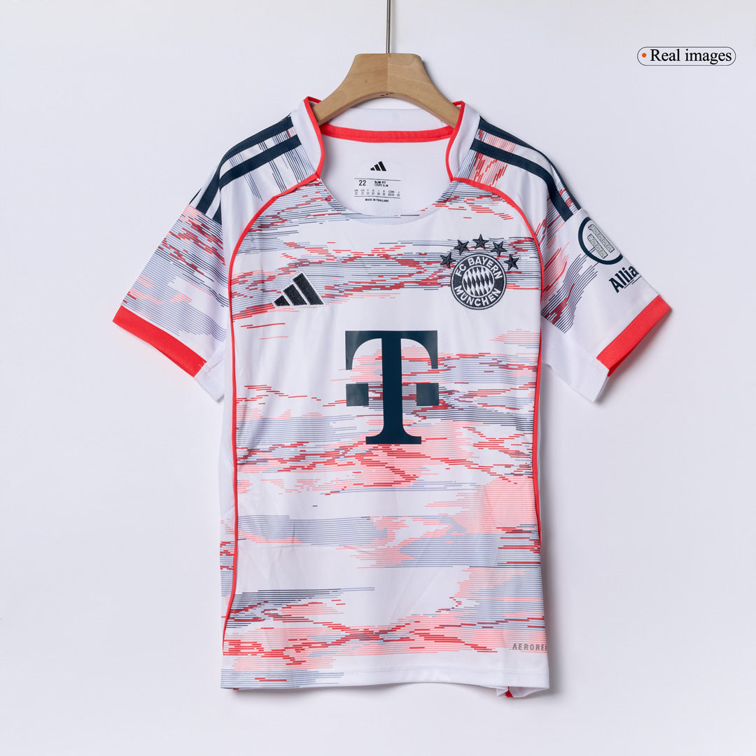 Conjunto Infantil Completo Bayern Munich 2025/26 Segunda Equipación Kids-Camisetas Pasion Shop