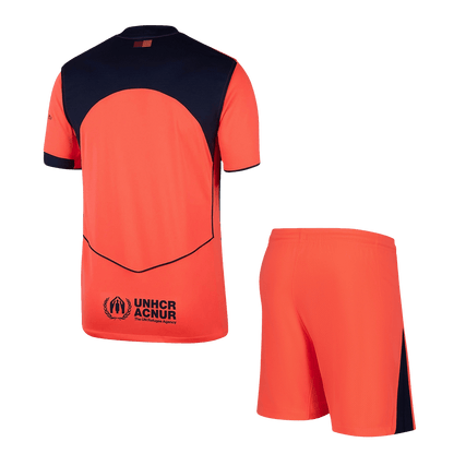 Conjunto Barcelona 
2025/26 Tercera Equipación