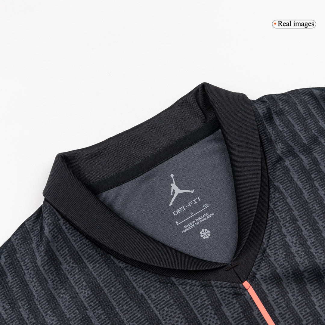 Conjunto PSG 
2025/26 Cuarta Equipación