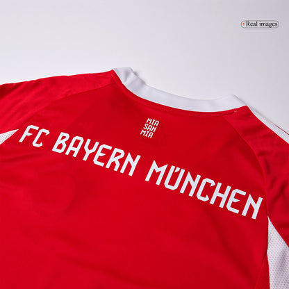 Camiseta OLISE #17 Bayern Munich 2025/26 Primera Equipación - Versión Hincha