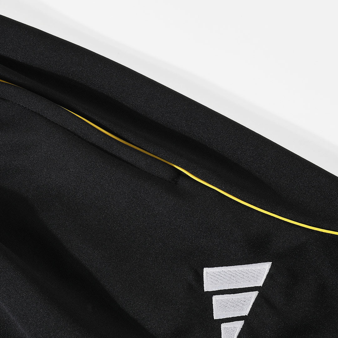 Conjunto Infantil de Entrenamiento Real Madrid 2025/26 Kids