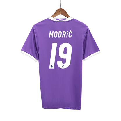 Camiseta Retro 2016/17 Modrić #19 Real Madrid