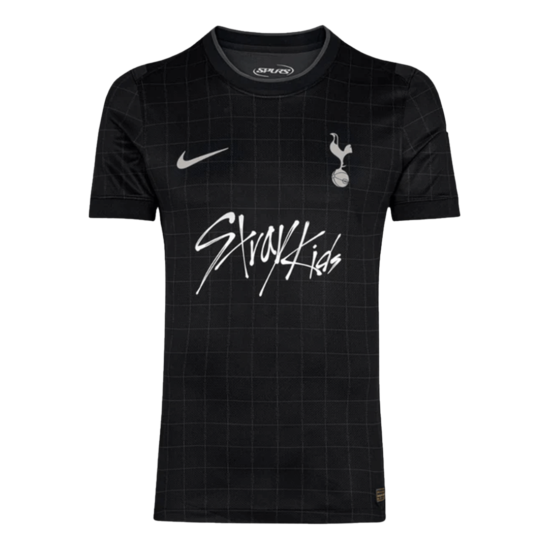 Camiseta Tottenham Hotspur X Stray Kids 2025/26 - Versión Hincha-Camisetas Pasion Shop