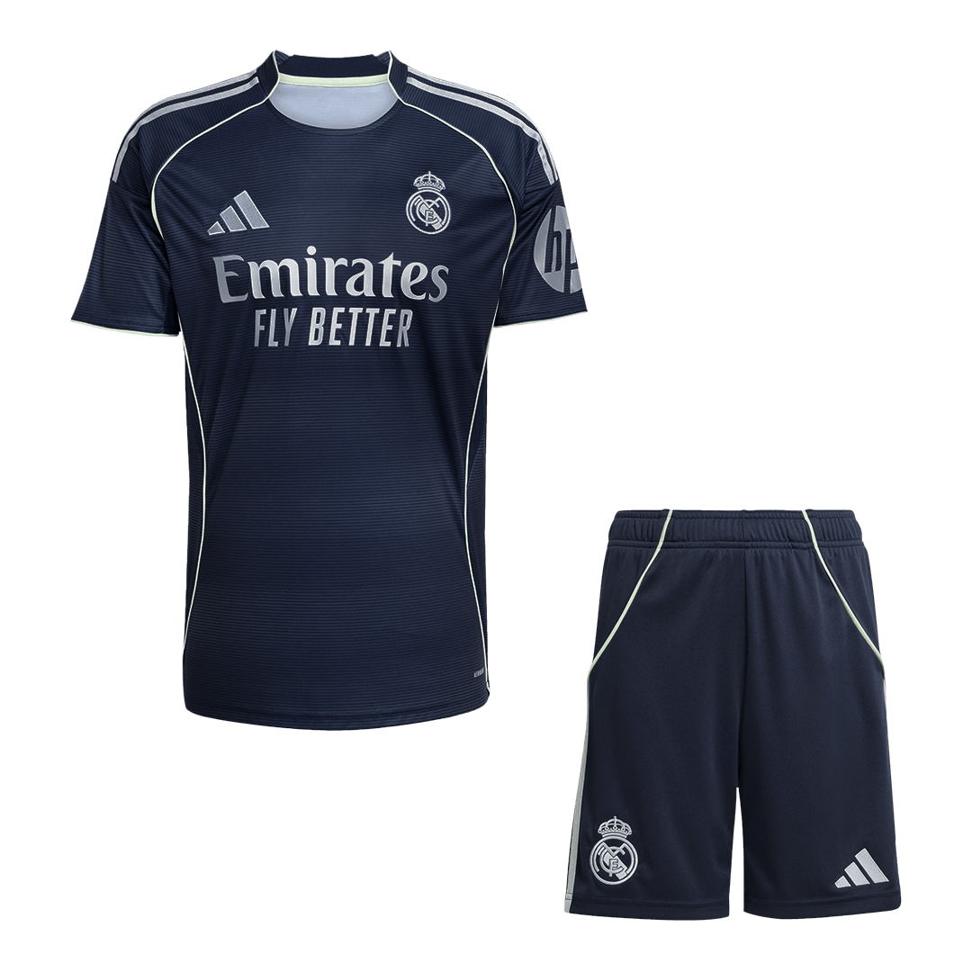 Conjunto Real Madrid 
2025/26 Segunda Equipación