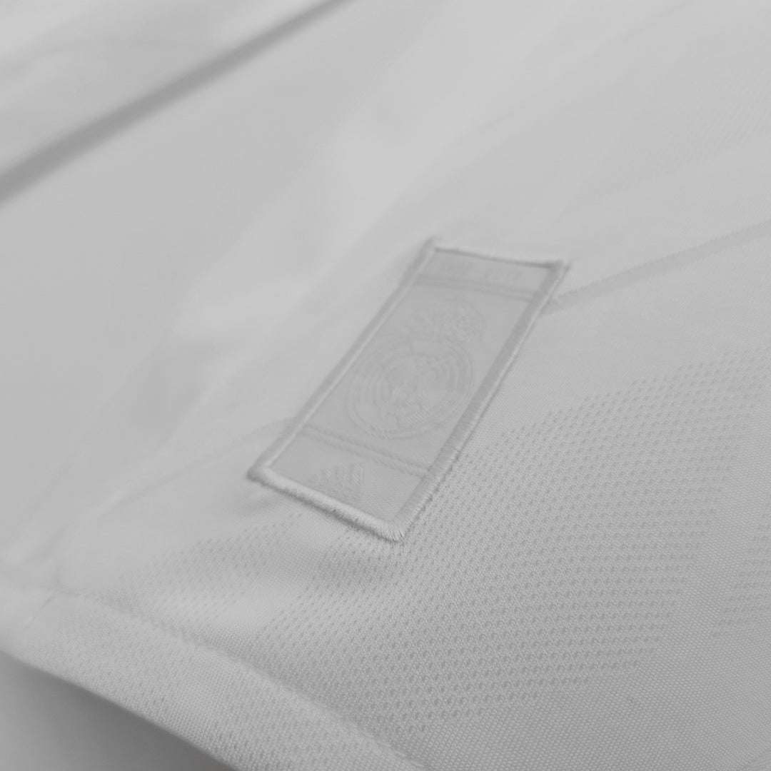 Retro 2017/18 Real Madrid Primera Equipación Manga Larga