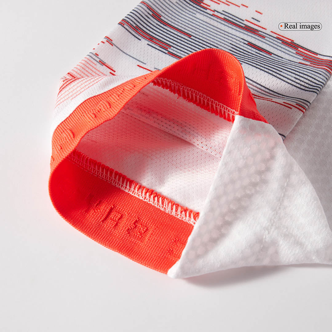 Camiseta Auténtica UPAMECANO #2 Bayern Munich 2025/26 Segunda Equipación -Versión Jugador