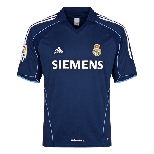 Retro 2005/06 Real Madrid Segunda Equipación