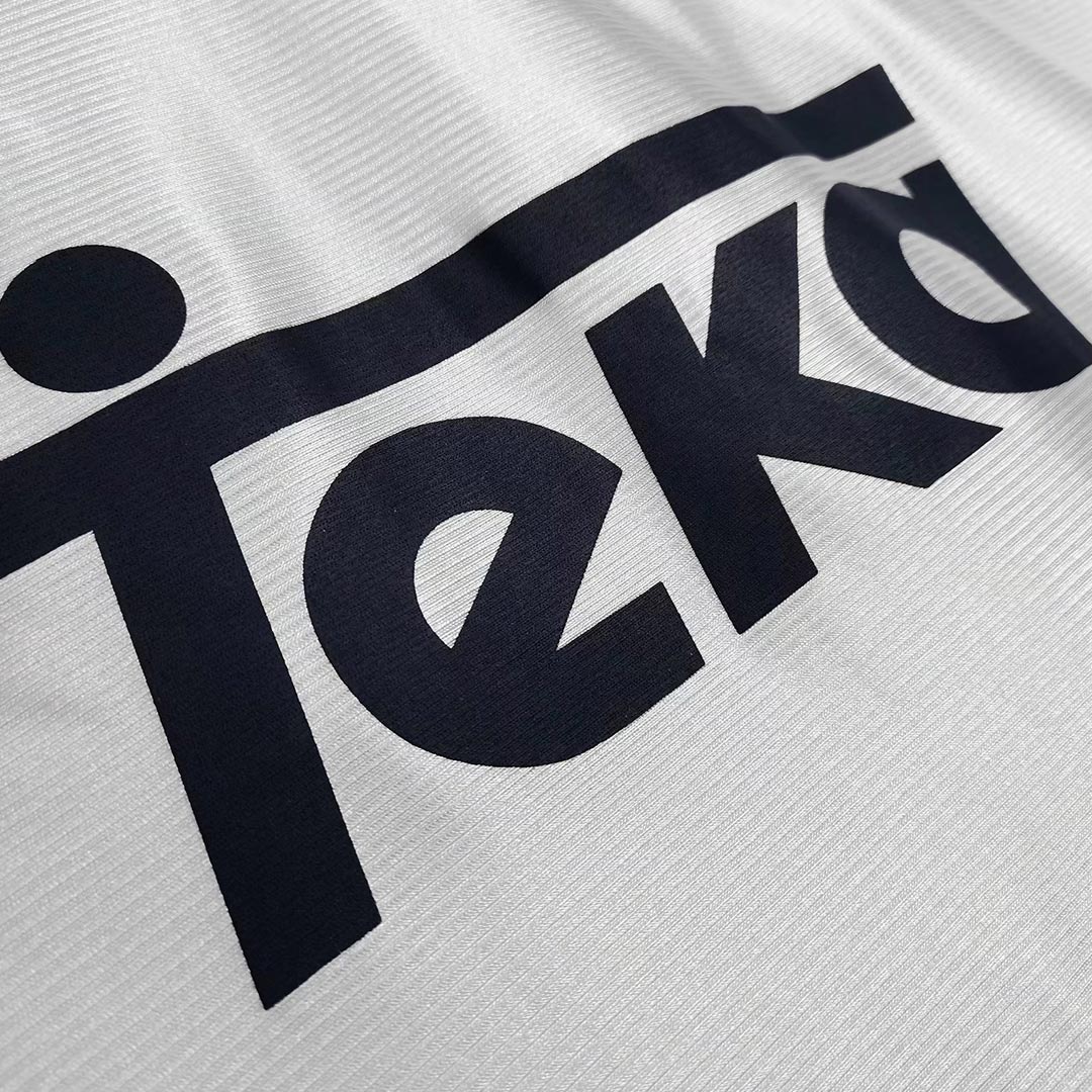 Retro 1999/00 Real Madrid Primera Equipación